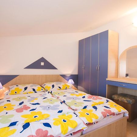 Apartmani Nada & Darko, Kampor, Rab, Hrvatska Экстерьер фото