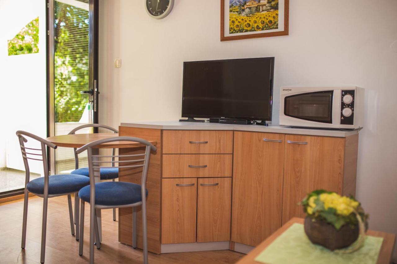 Apartmani Nada & Darko, Kampor, Rab, Hrvatska Экстерьер фото